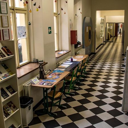 Hostel In School Prague Luaran gambar