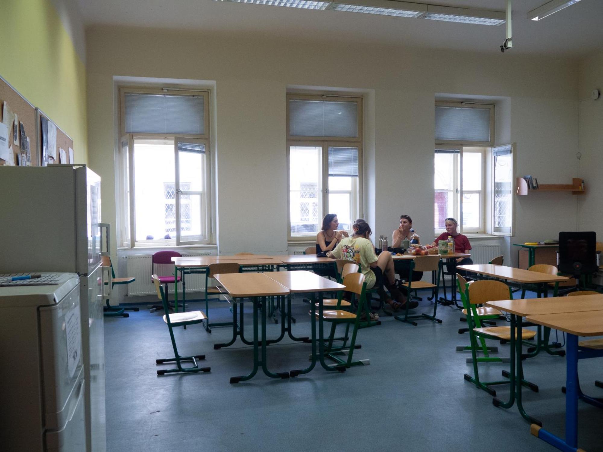 Hostel In School Prague Luaran gambar