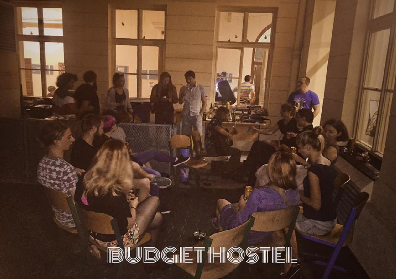 Hostel In School Prague Luaran gambar