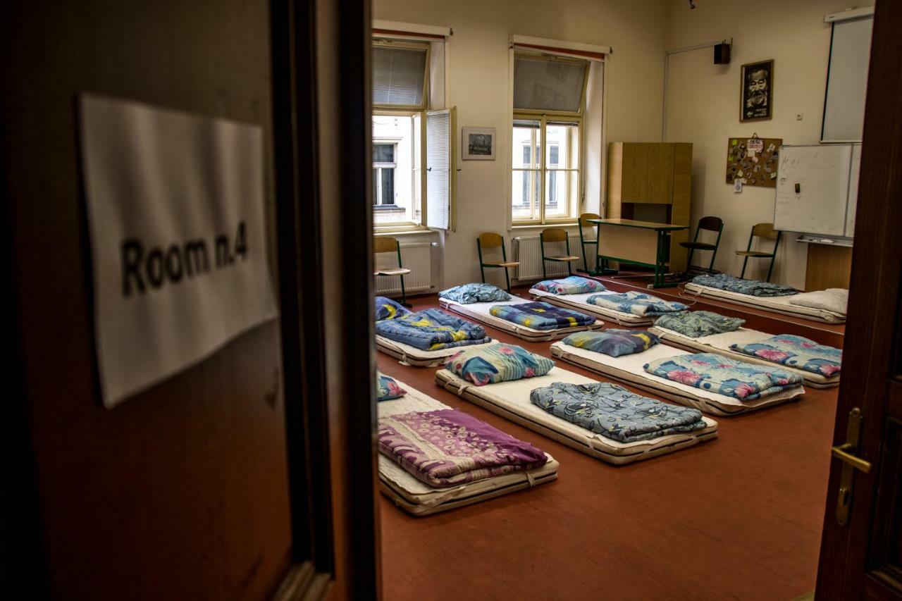 Hostel In School Prague Luaran gambar