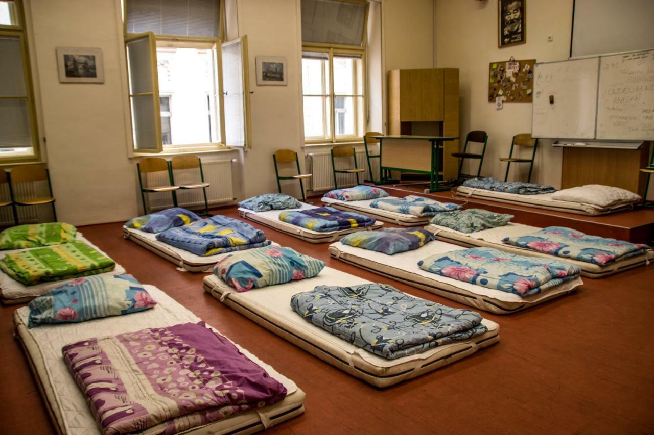 Hostel In School Prague Luaran gambar